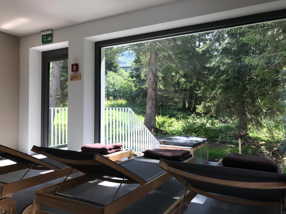 Berghotel Mettmen Schwanden  Екстер'єр фото