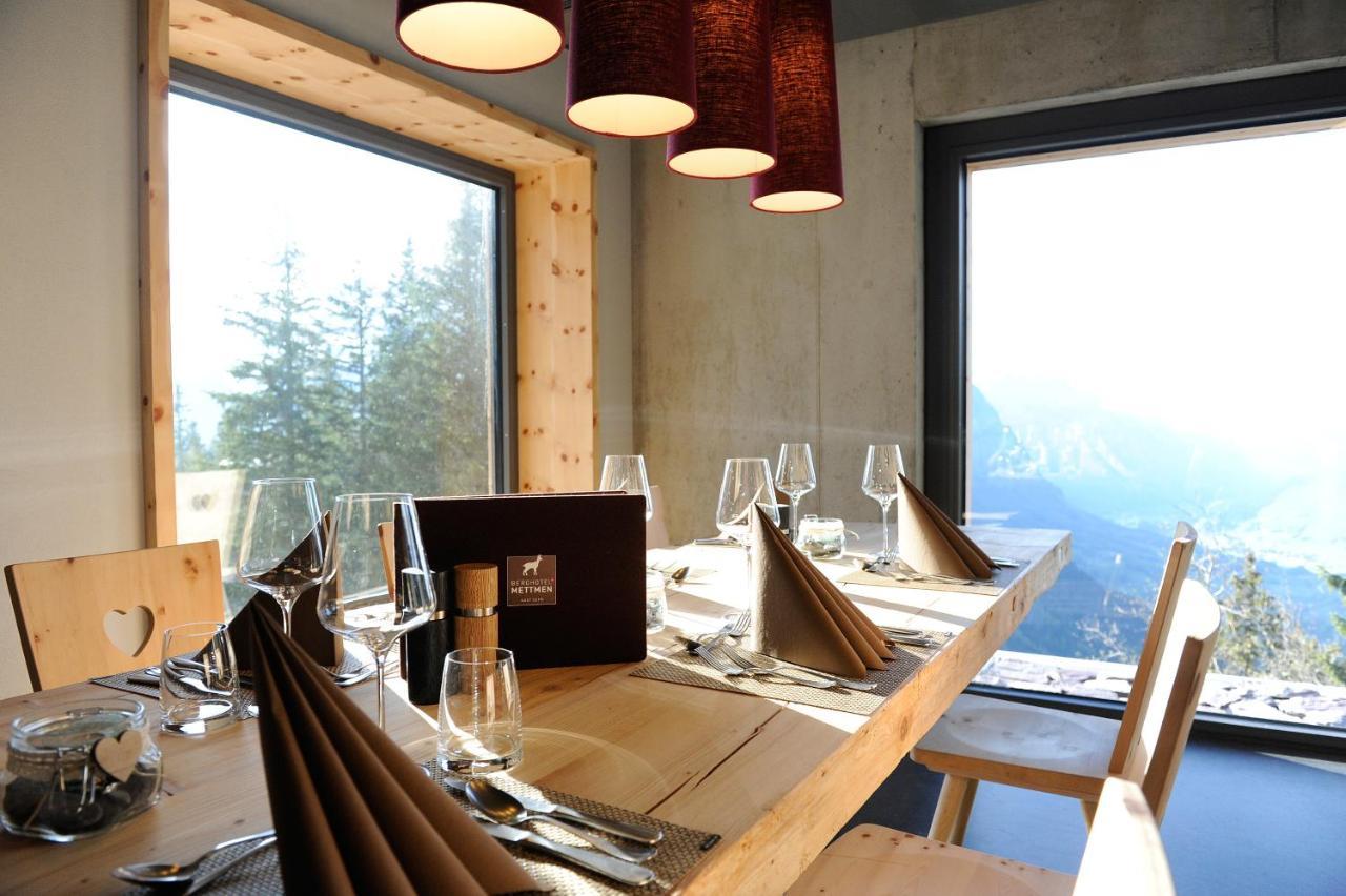 Berghotel Mettmen Schwanden  Екстер'єр фото